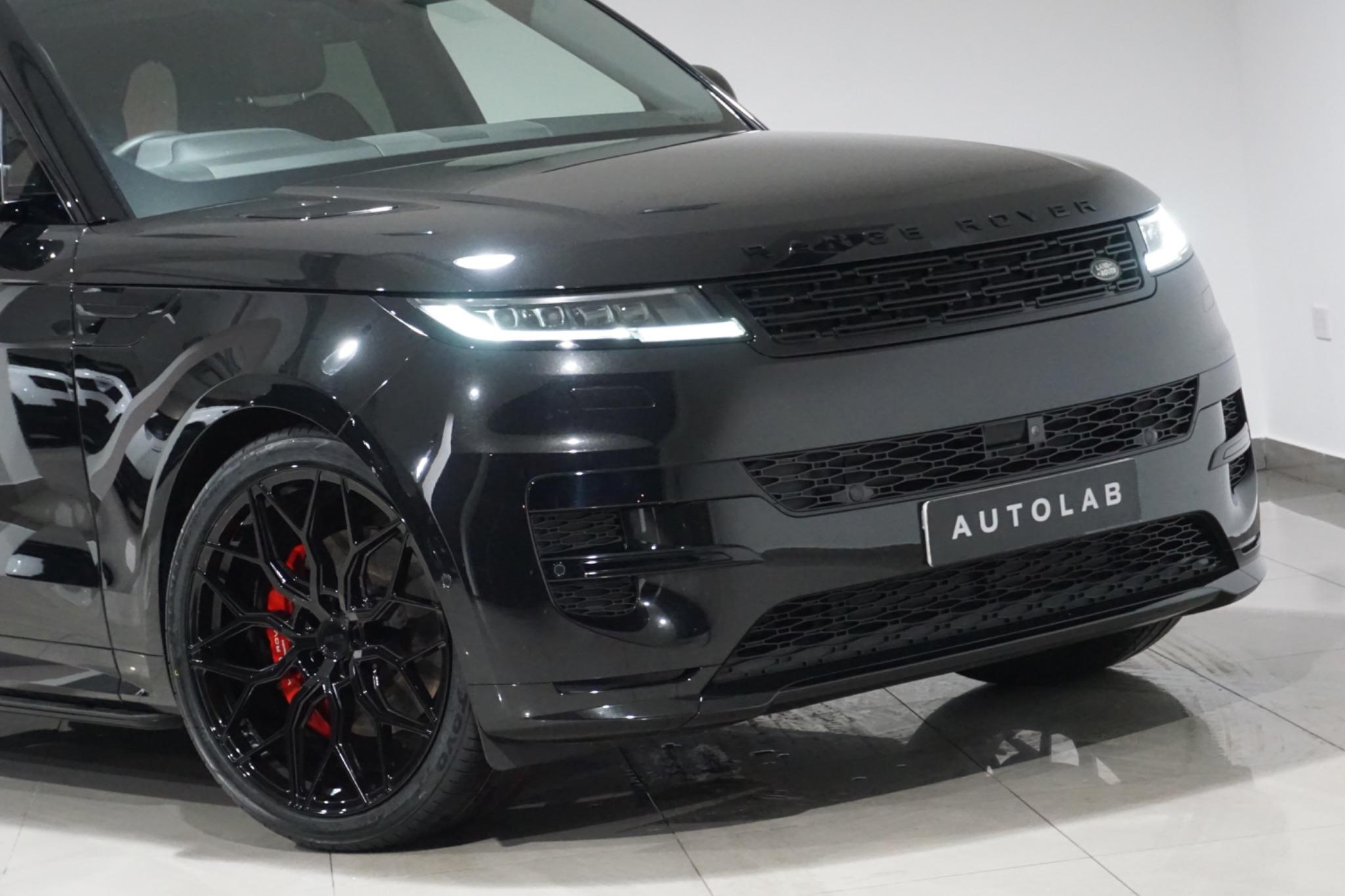 Land Rover Range Rover Sport 3.0 D300 MHEV Dynamic SE Auto 4WD Euro 6 (s/s) 5dr